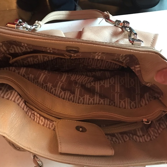 Jennifer Lopez purse with side pockets - Picture 2 of 4